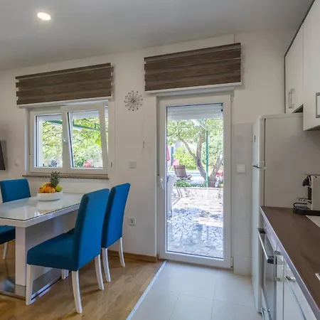 Cozy In With Wifi Holiday home