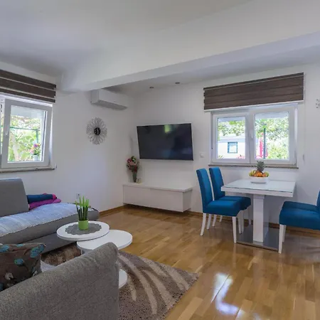 Cozy In With Wifi Holiday home *
