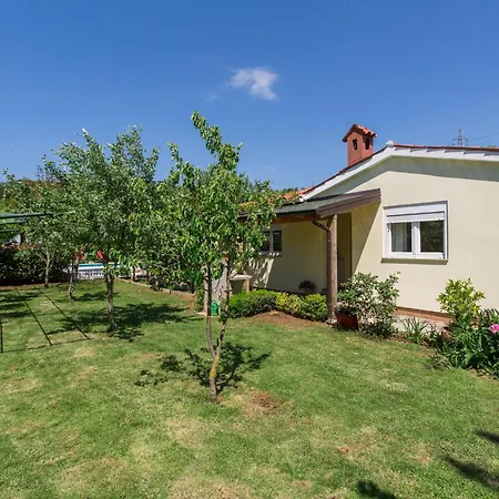 2 Bedroom Beautiful In * Πούλα