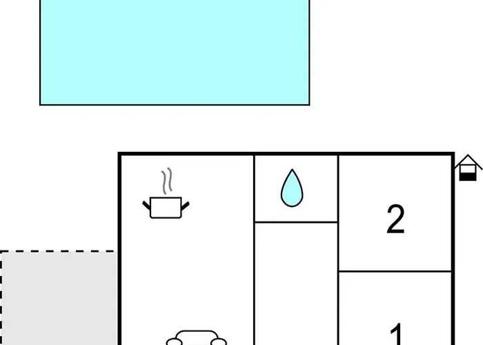 2 Bedroom Beautiful In Πούλα